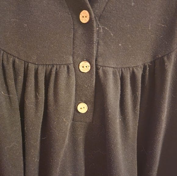 Top - Picture 2 of 6